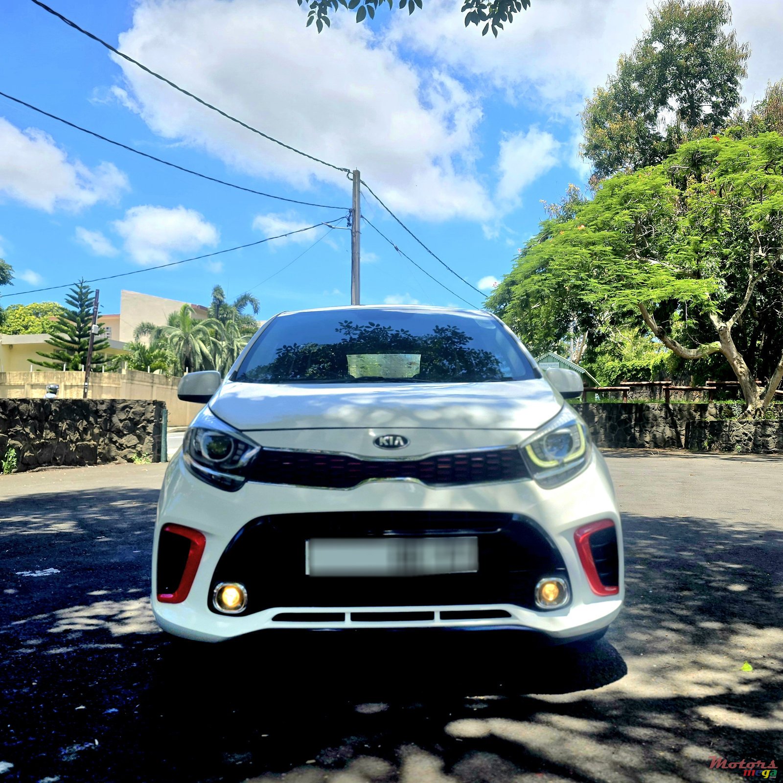 2017' Kia Picanto GT Line photo #2