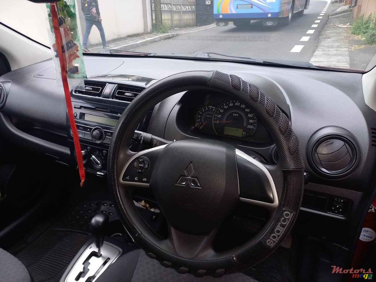 2020' Mitsubishi Mirage photo #6