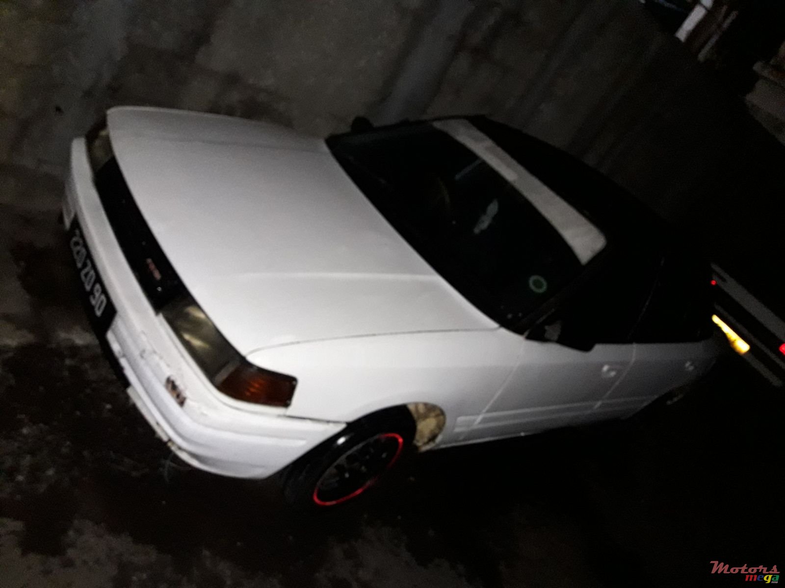 1990' Mazda 323 photo #2