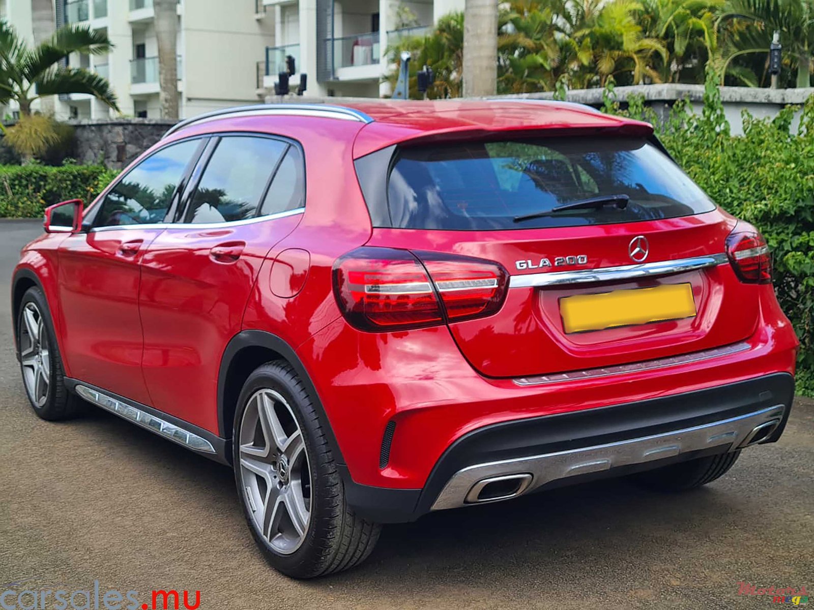 2017' Mercedes-Benz GLA 200 AMG photo #3