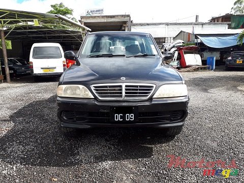 2009' SsangYong Musso photo #1