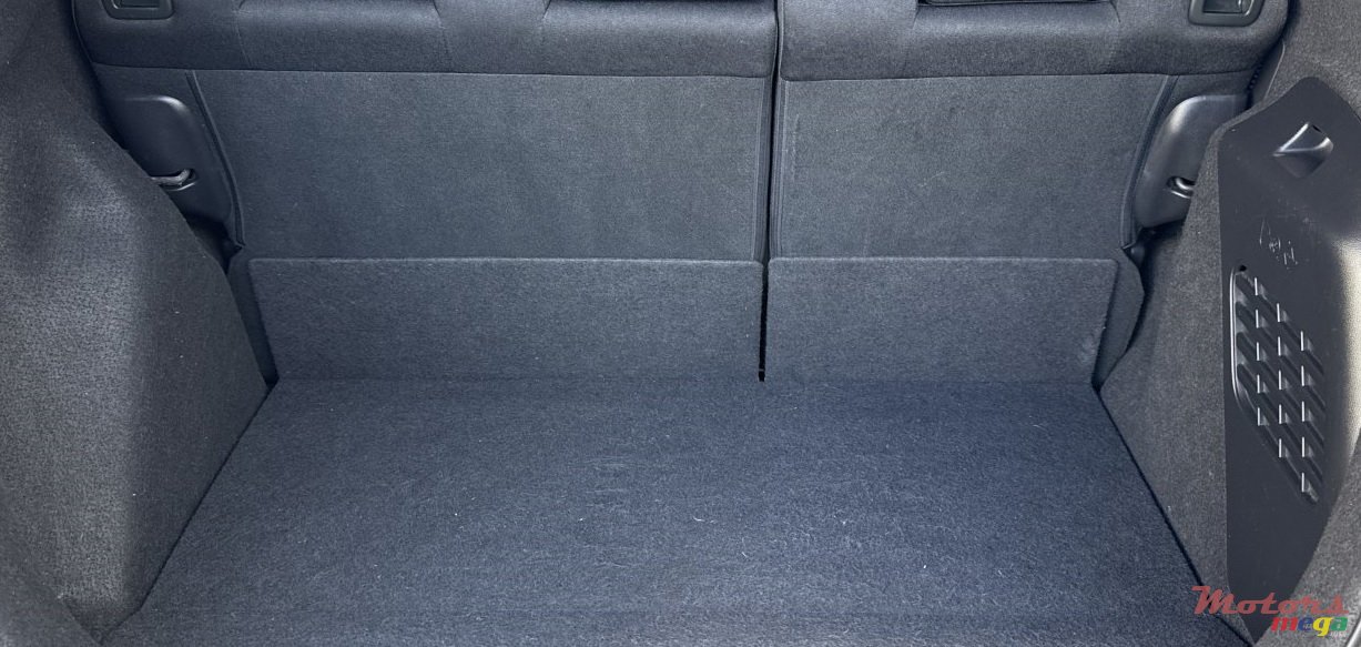 2017' Honda Fit photo #7