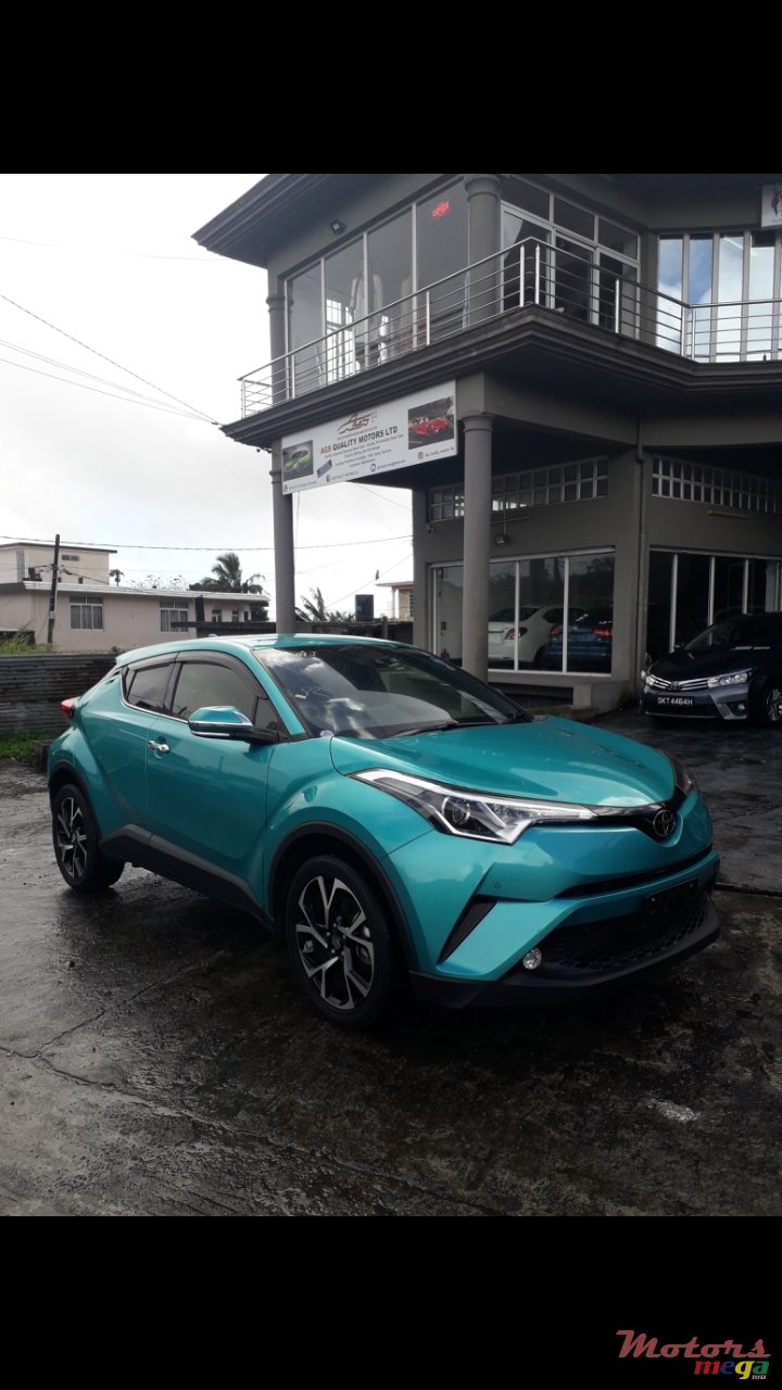 2007' Toyota CHR photo #4