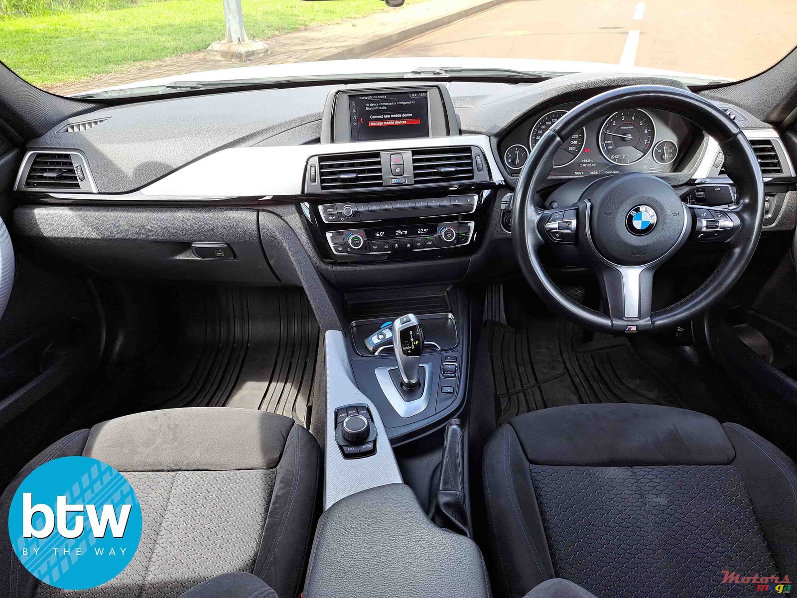 2018' BMW 318 photo #7