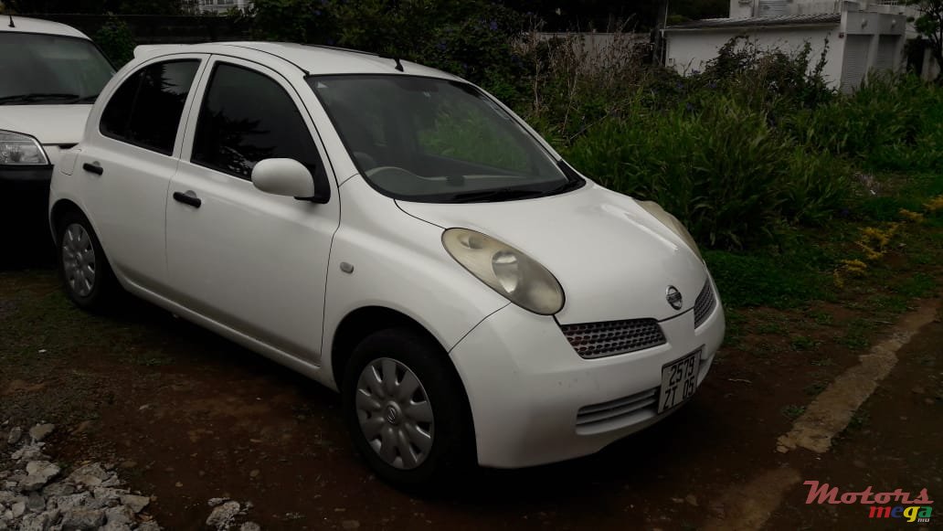 2005' Nissan March photo #2