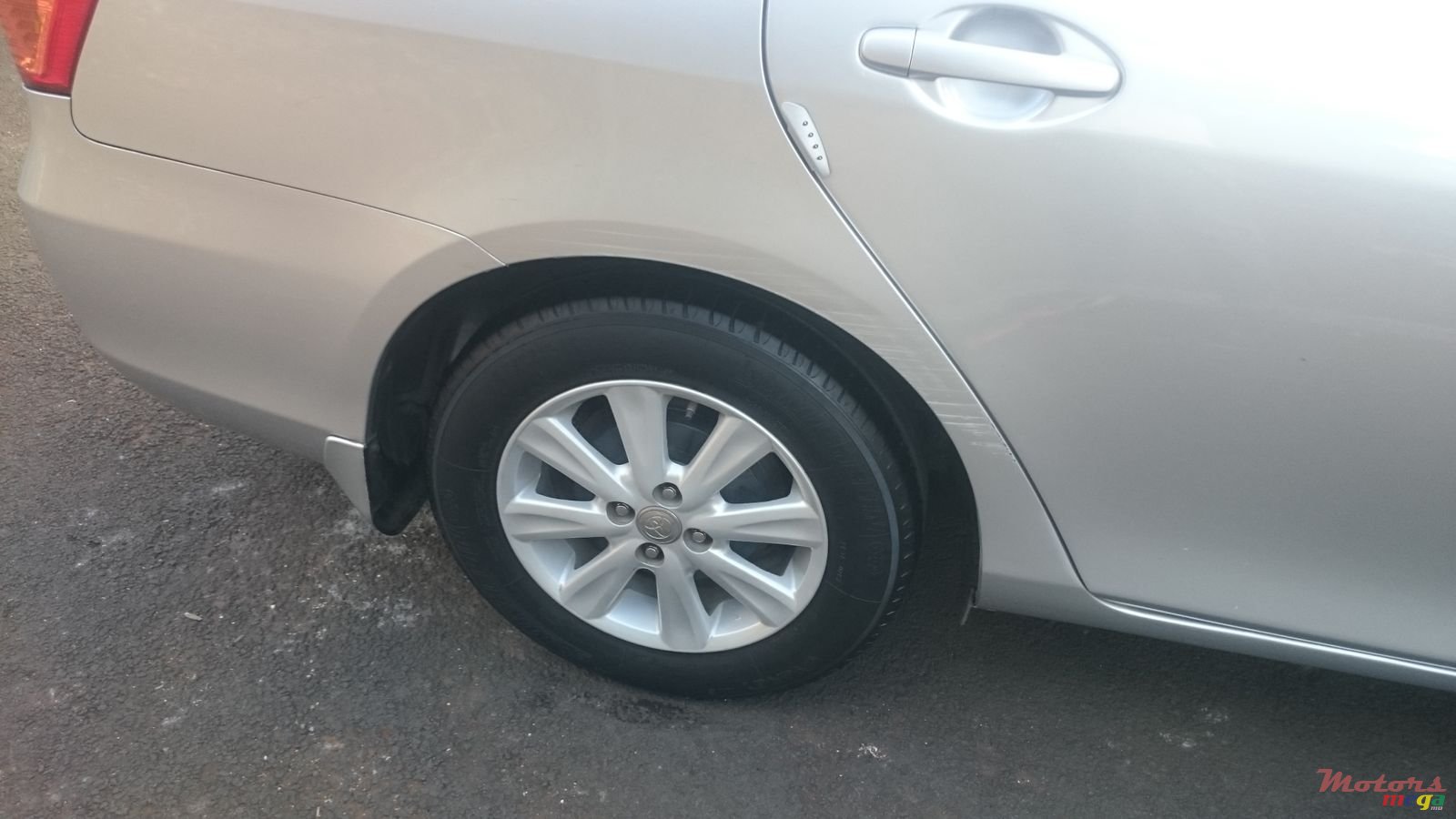 2007' Toyota Axio Grade G photo #4