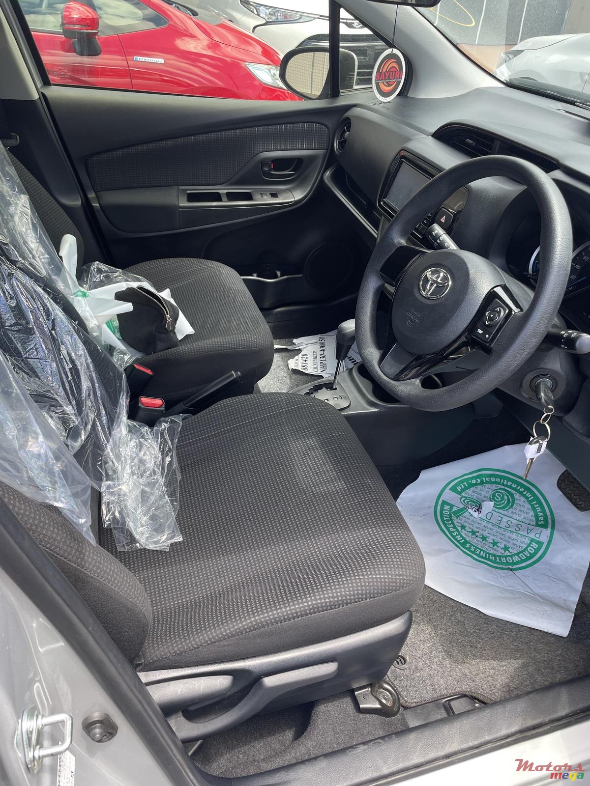 2018' Toyota Vitz photo #7