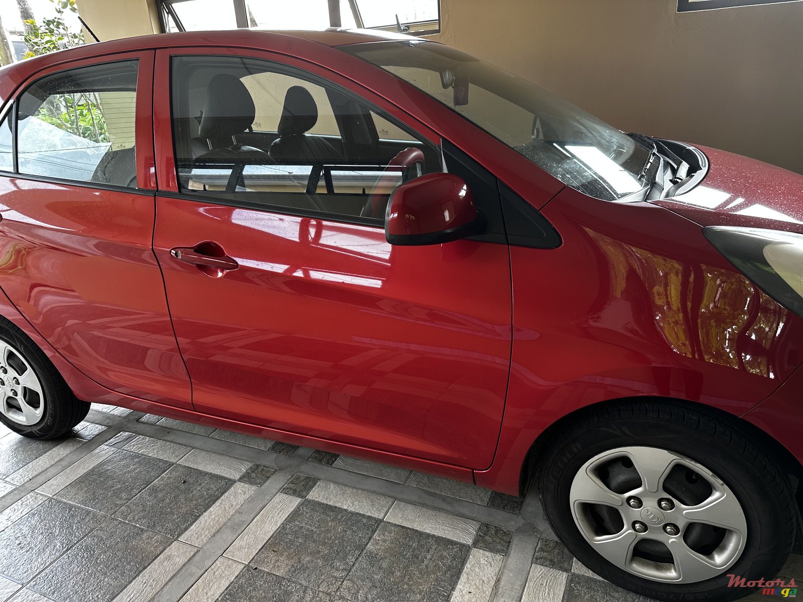 2012' Kia Picanto photo #4