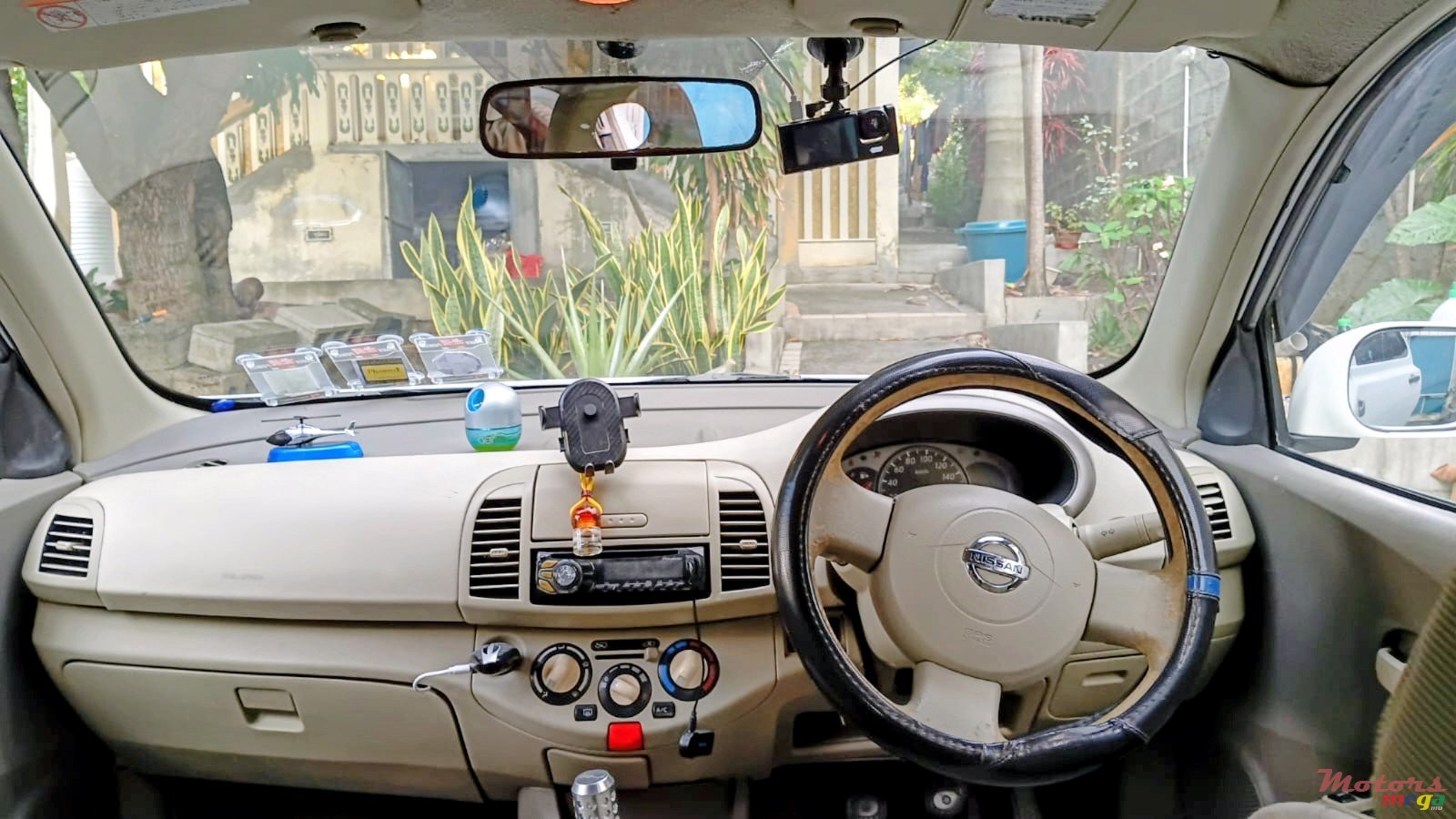 2005' Nissan March photo #2