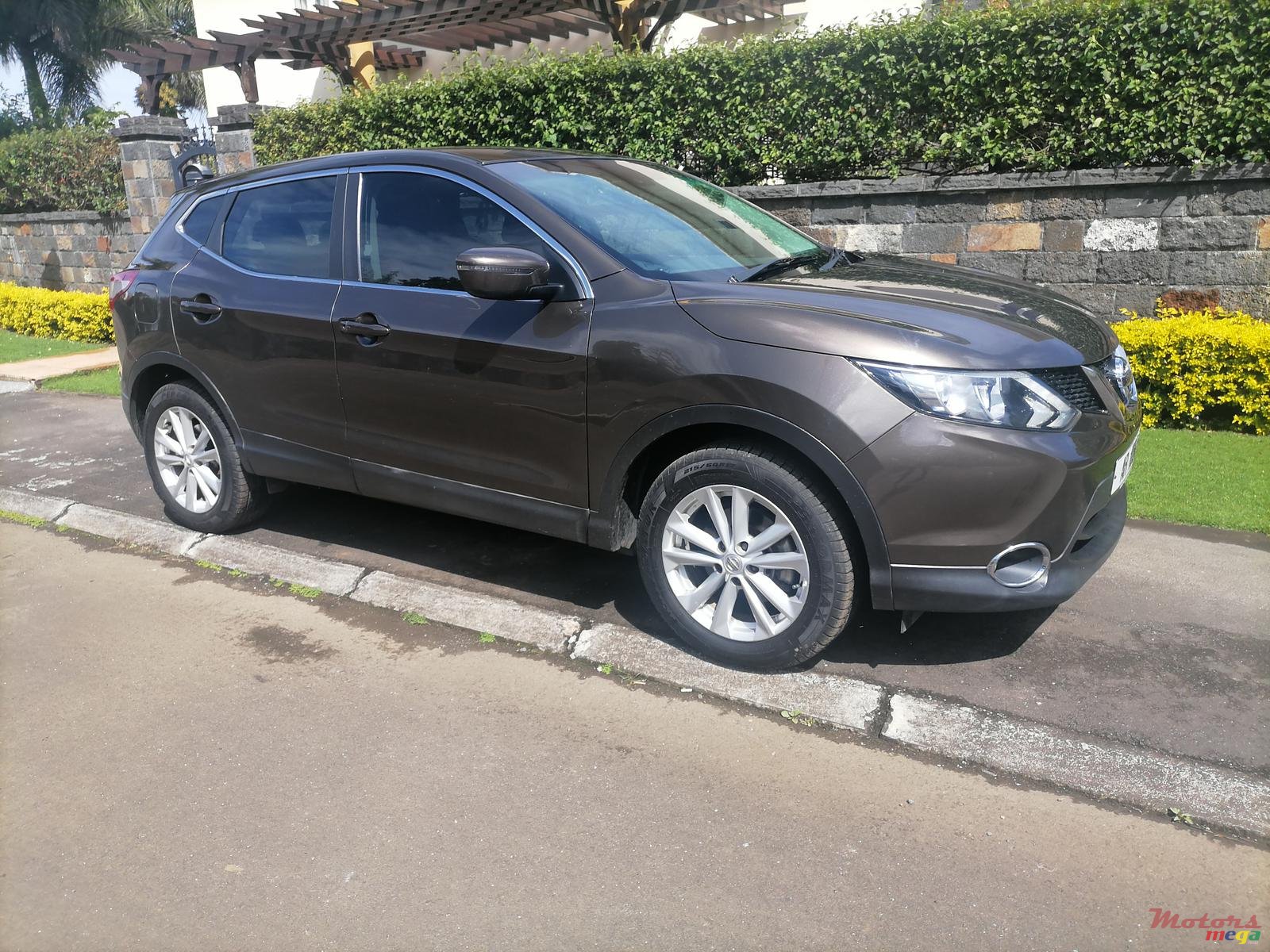2016' Nissan Qashqai photo #2