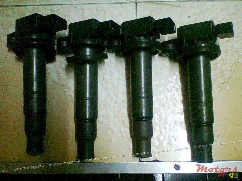 2005' Toyota photo #2