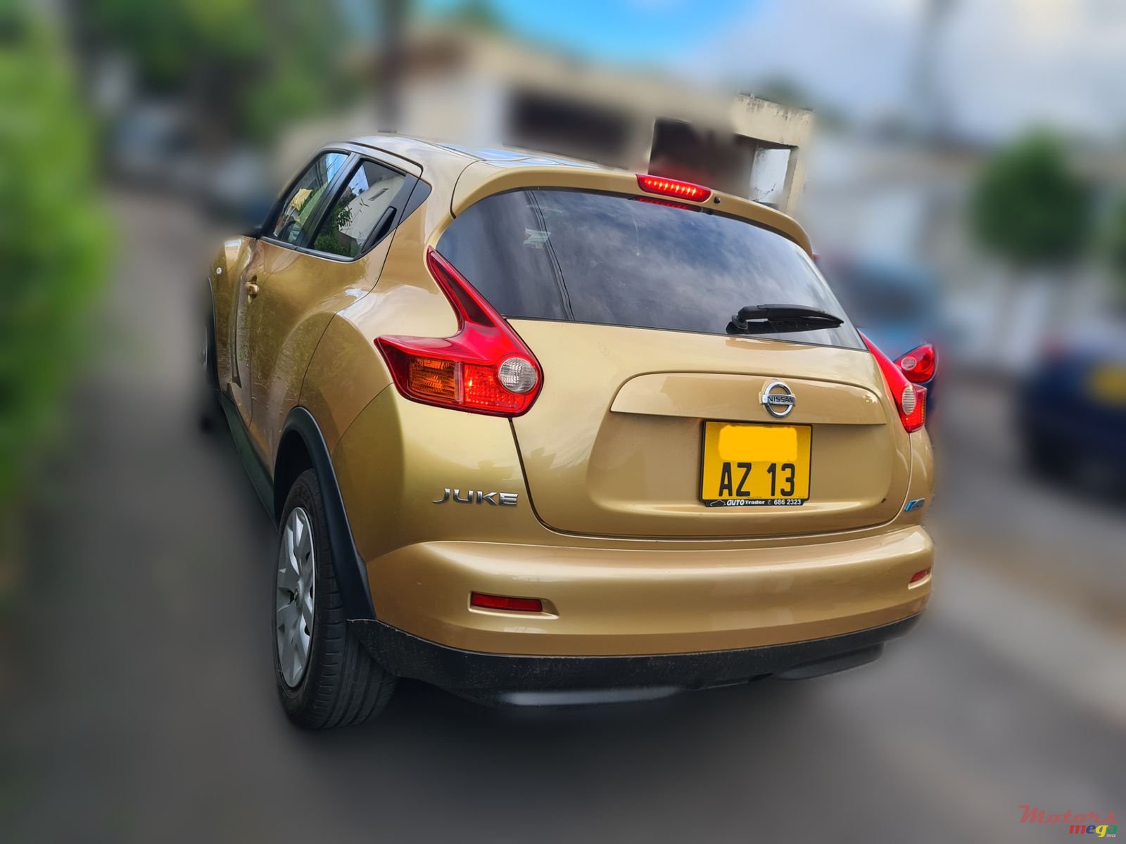 2013' Nissan Juke Automatic photo #4