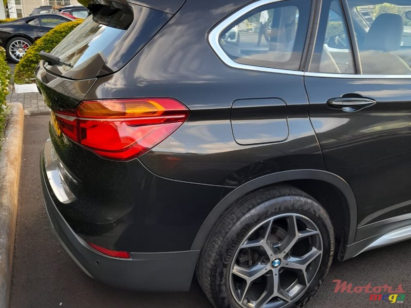 2019' BMW X1 X-line version photo #1