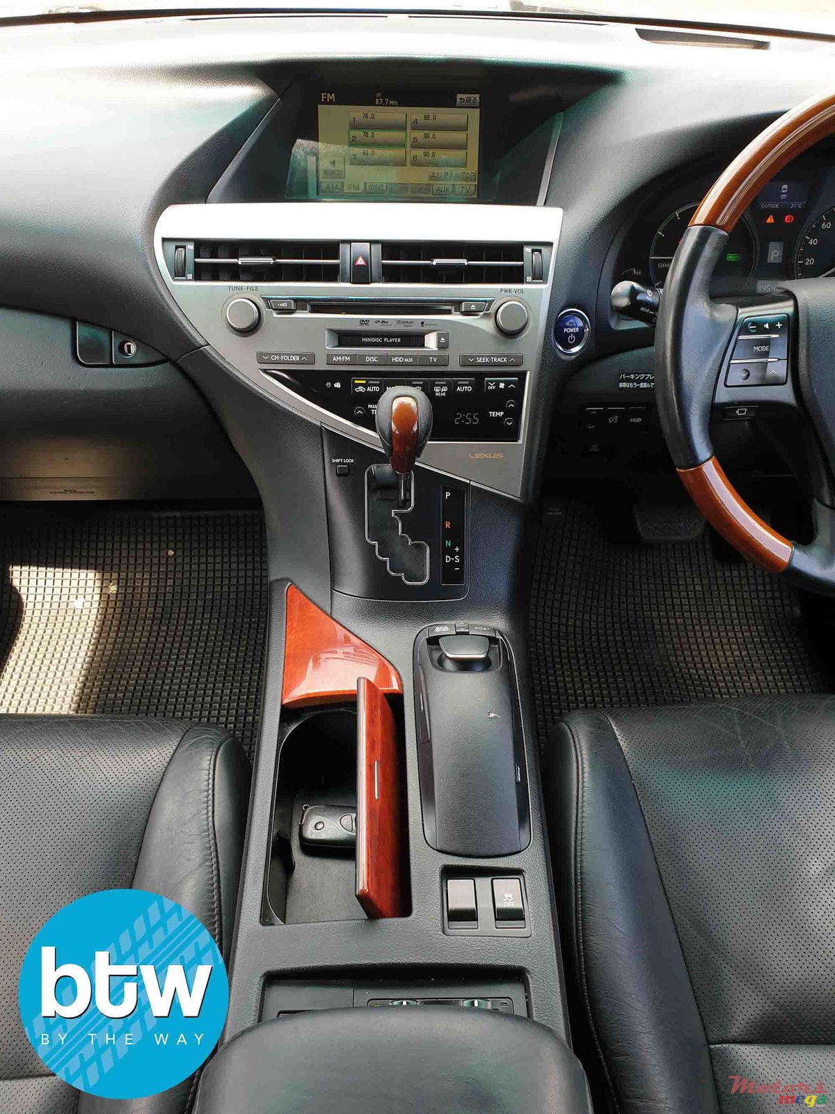 2009' Lexus RX Hybrid 450h photo #6