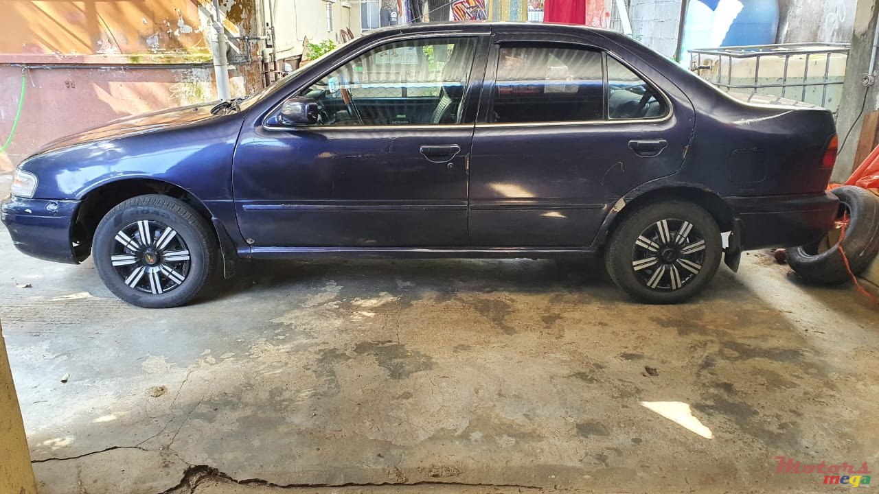 1997' Nissan Sunny photo #5