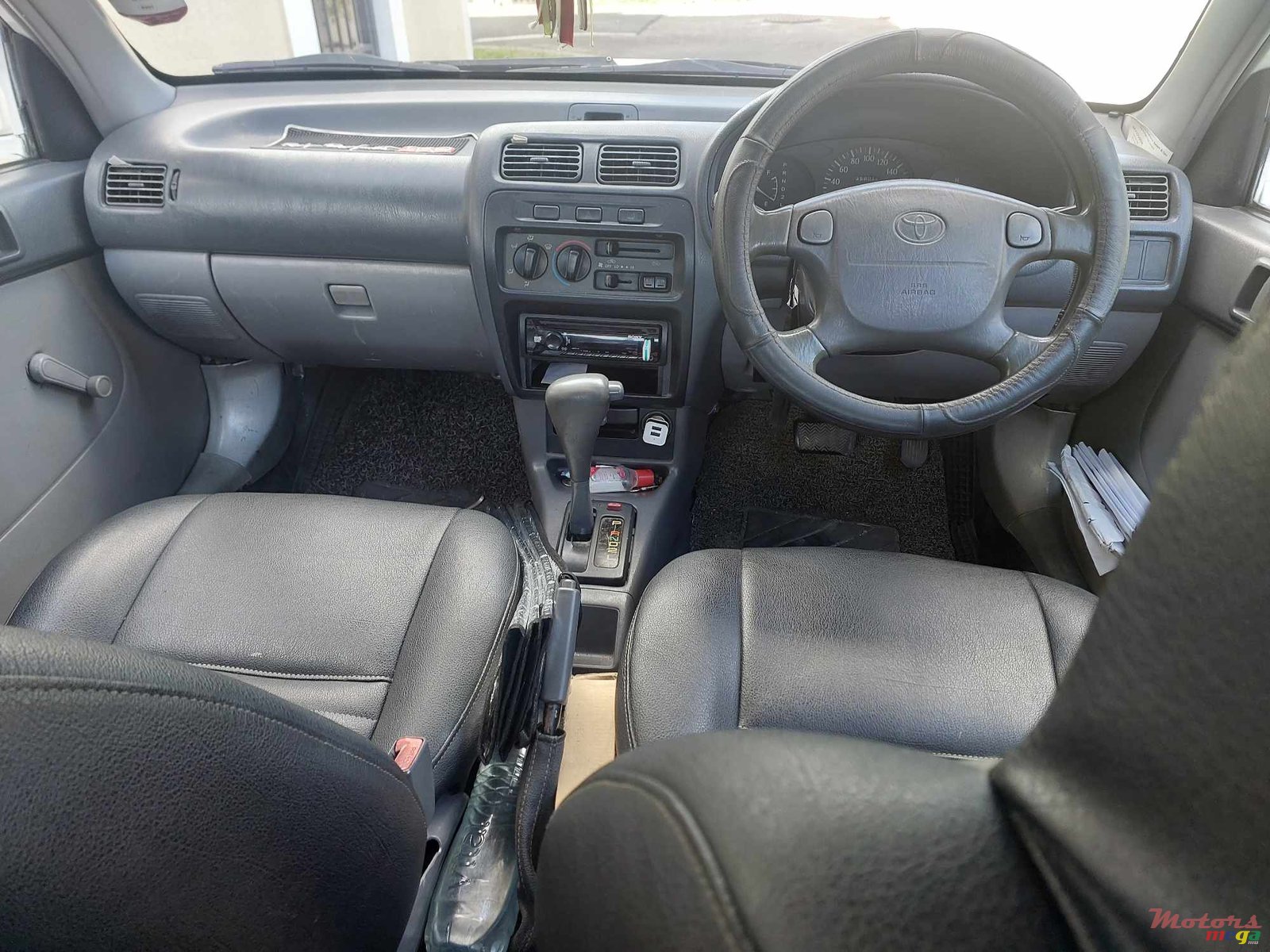 1998' Toyota Starlet photo #7