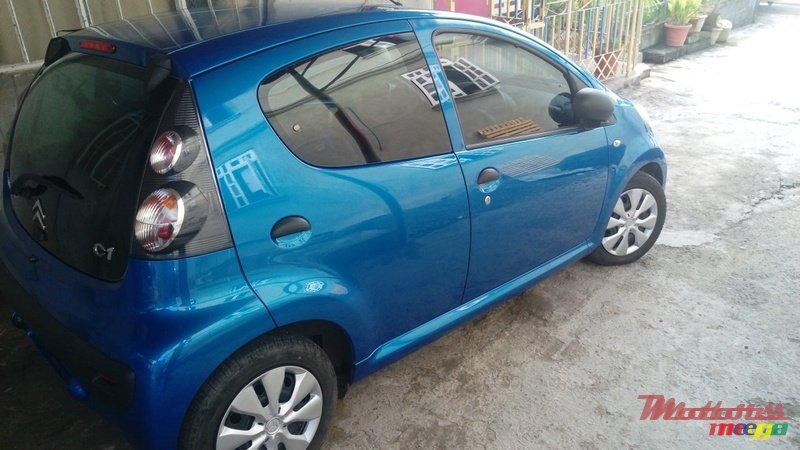 2012' Citroen C1 photo #1