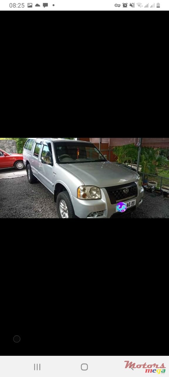 2009' GWM Double Cab Lux photo #2