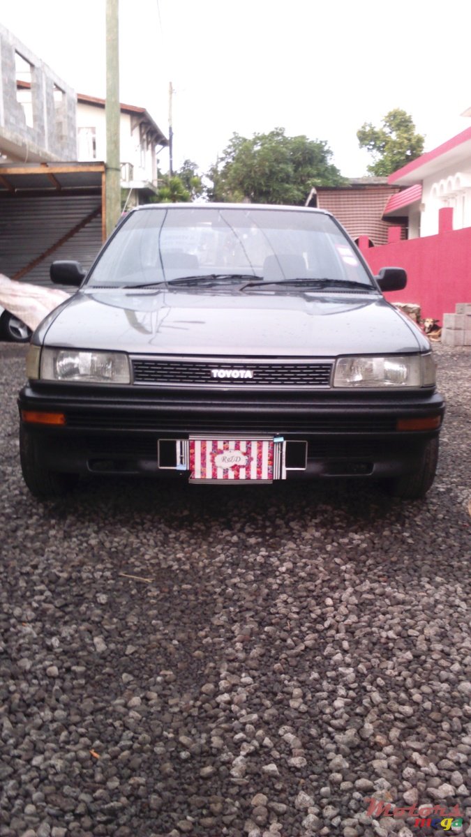 1991' Toyota EE 90 photo #2