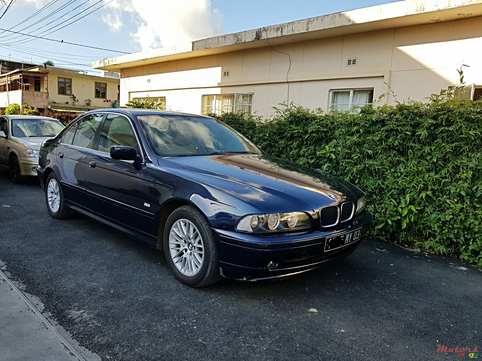 2004' BMW 520i petrol photo #1