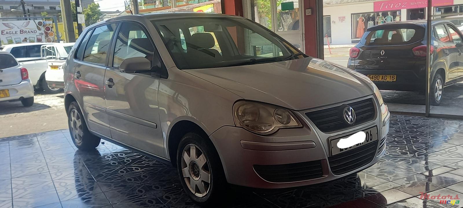 2006' Volkswagen Polo photo #1