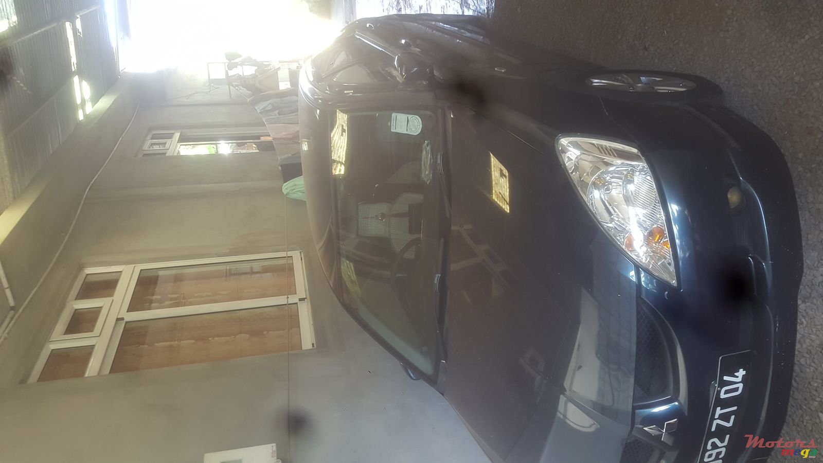 2004' Mitsubishi Lancer photo #1