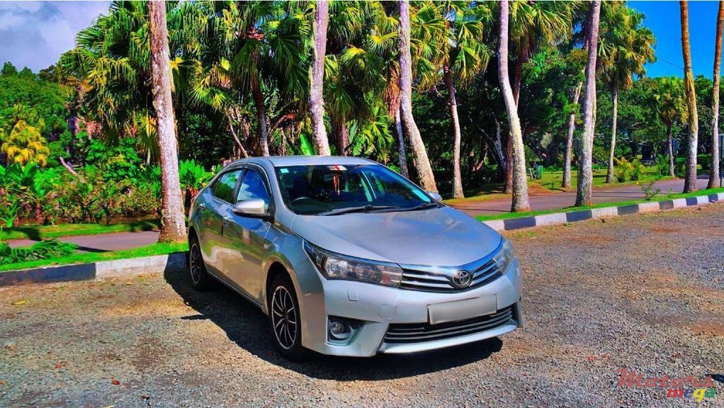 2016' Toyota Corolla photo #5