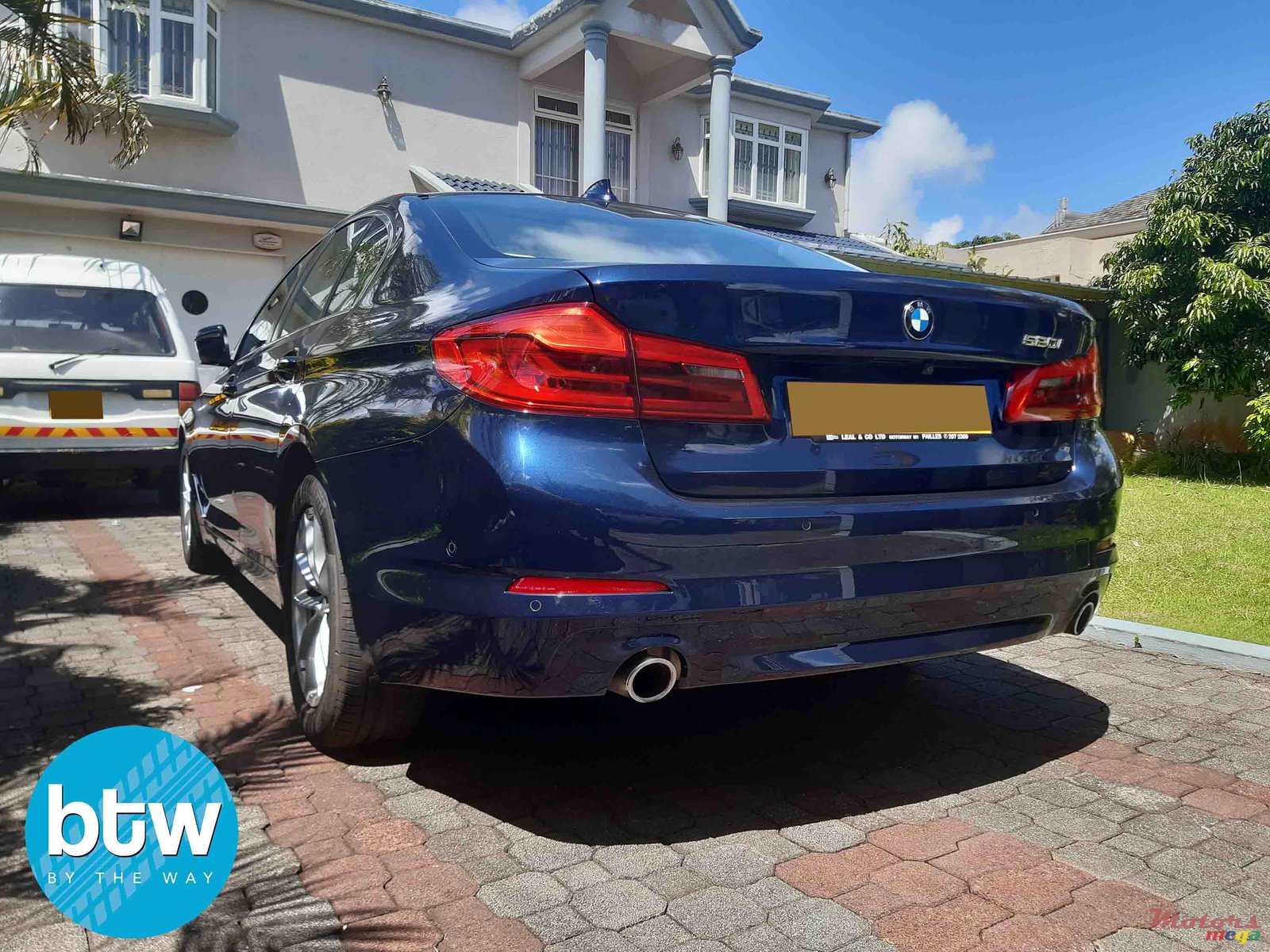 2018' BMW 5 Series 520i A89 photo #2