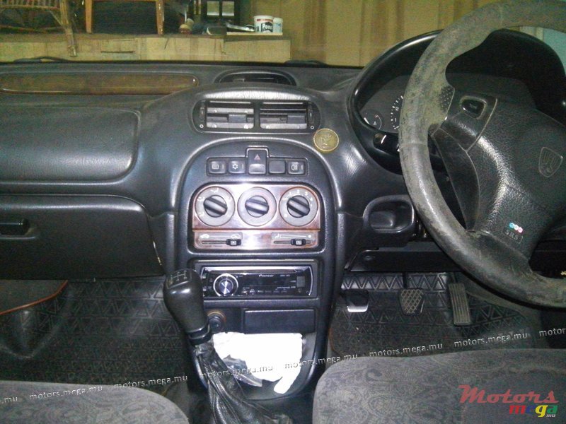 1999' Rover photo #3