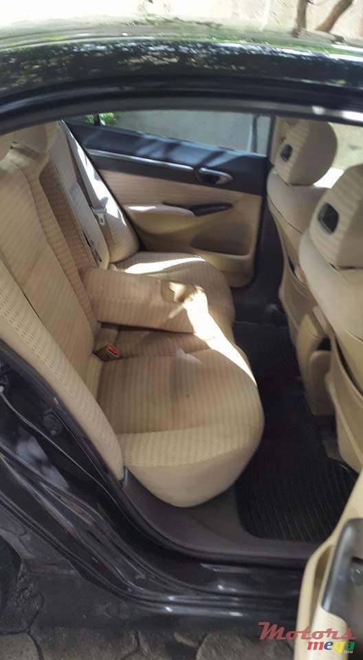 2005' Honda photo #6