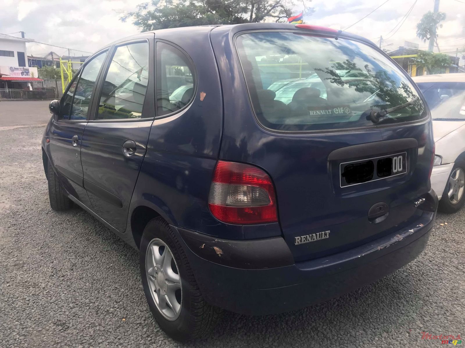 2000' Renault Megane photo #5