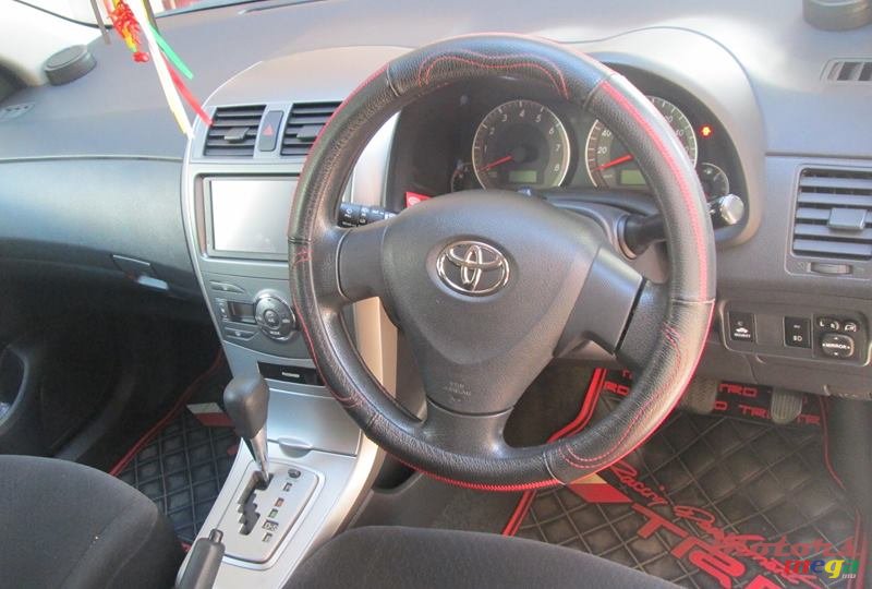 2012' Toyota Corolla Fielder photo #5