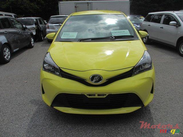 2014' Toyota Vitz photo #5