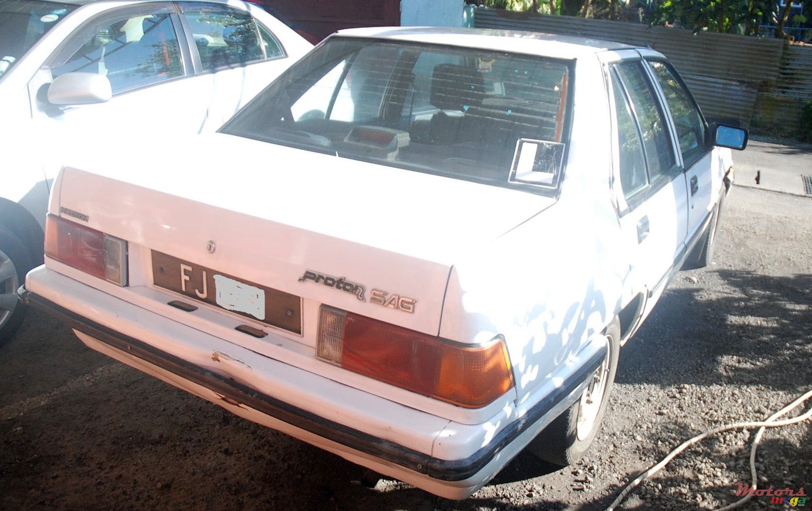 1992' Proton Saga photo #1