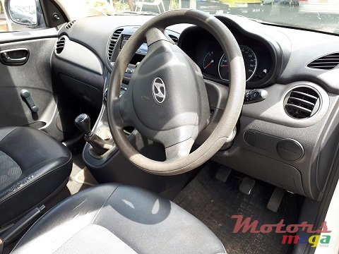 2010' Hyundai i10 photo #5
