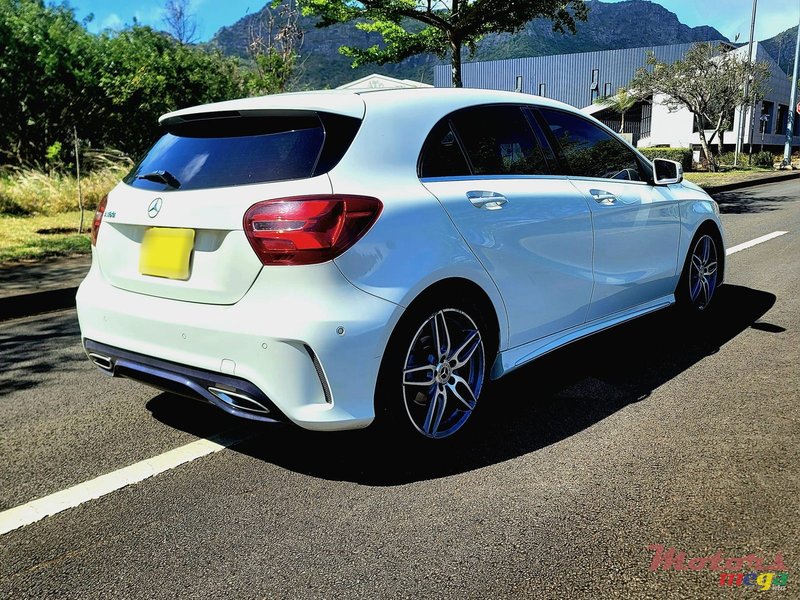 2018' Mercedes-Benz A 180 photo #4