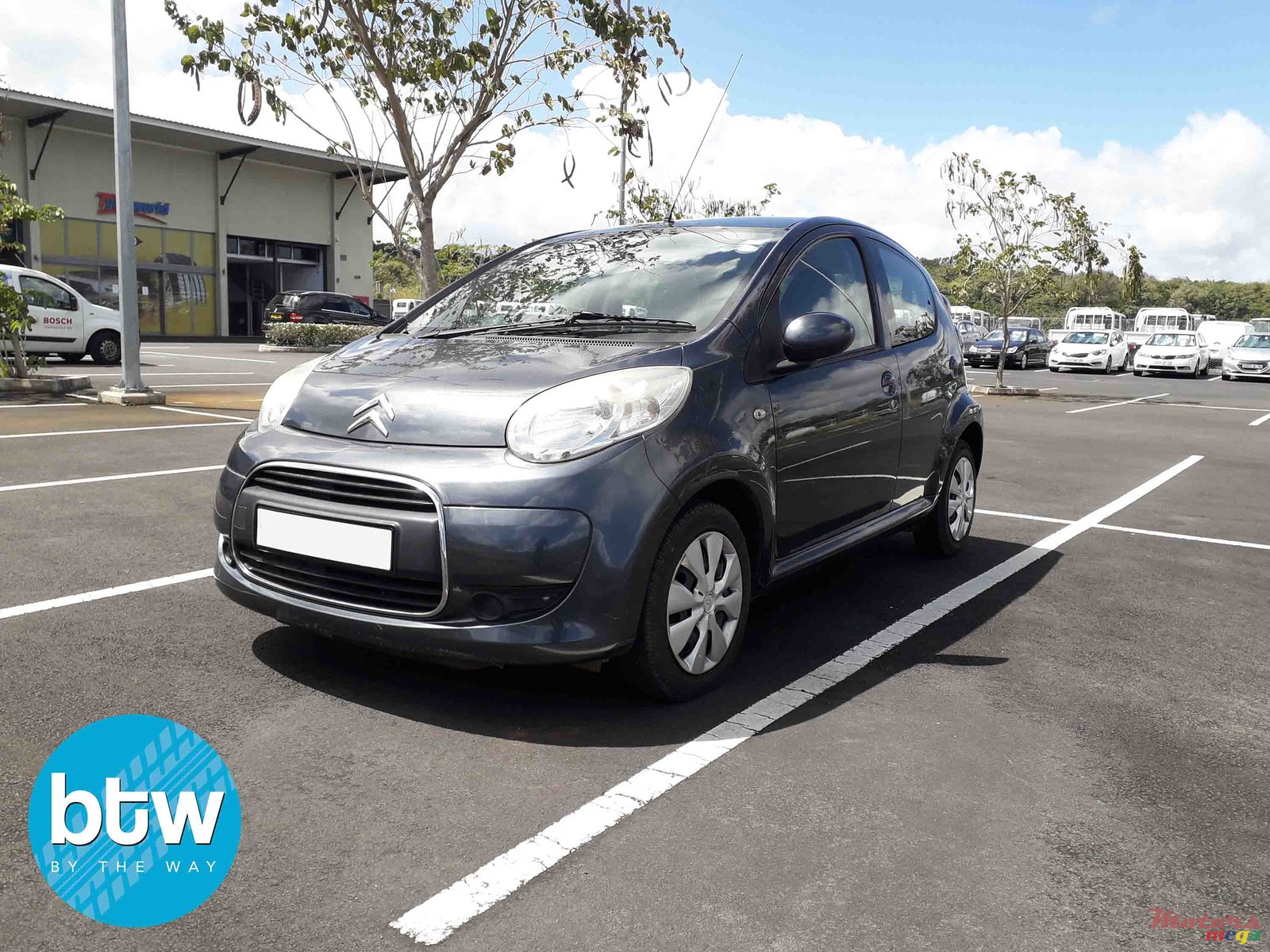 2012' Citroen C1 photo #1