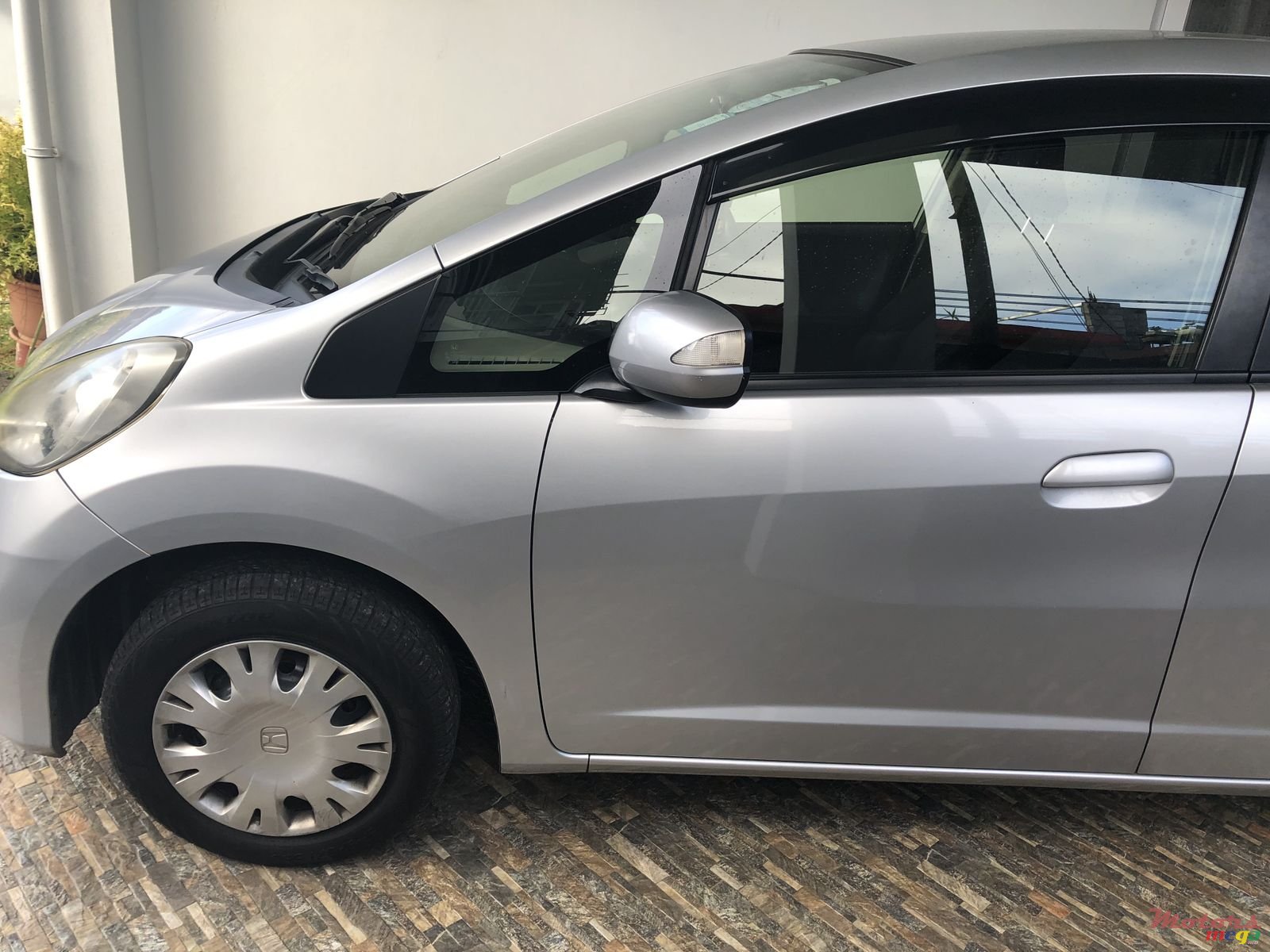 2012' Honda Fit photo #2