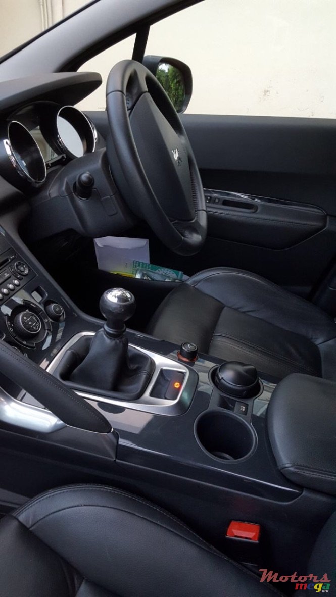 2010' Peugeot 3008 photo #3