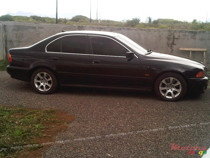 2001' BMW 5 Series 530d photo #4
