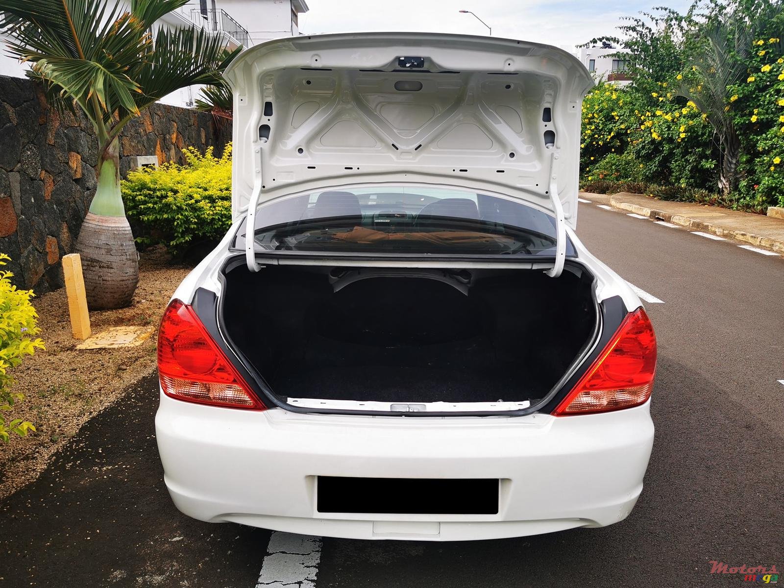 2012' Nissan Sunny N18 photo #7