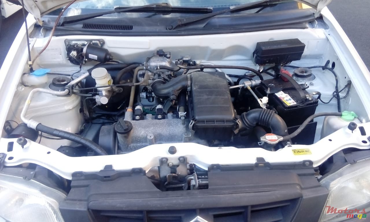 2012' Suzuki Alto photo #3