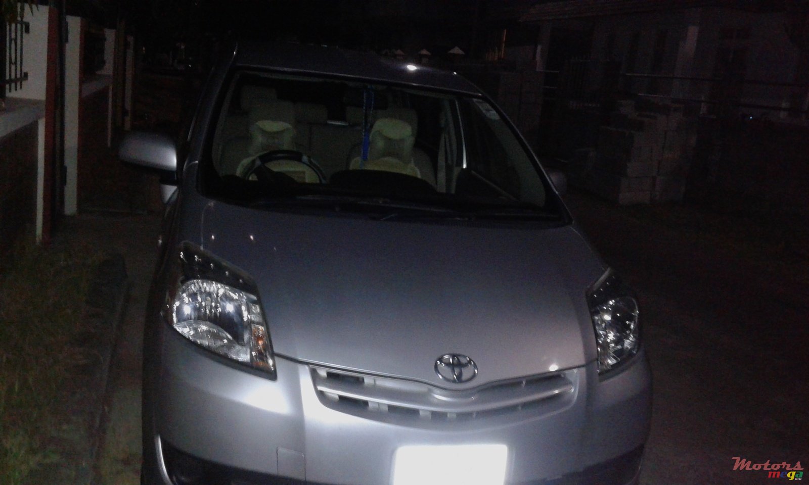 2010' Toyota Paseo photo #1