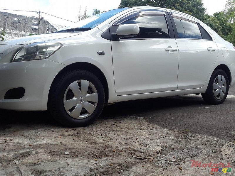 2006' Toyota belta photo #1