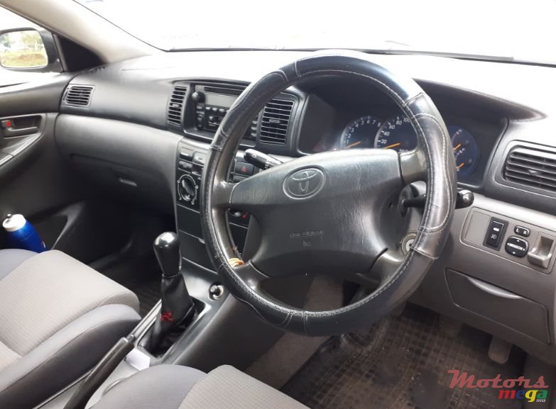 2007' Toyota Corolla photo #2