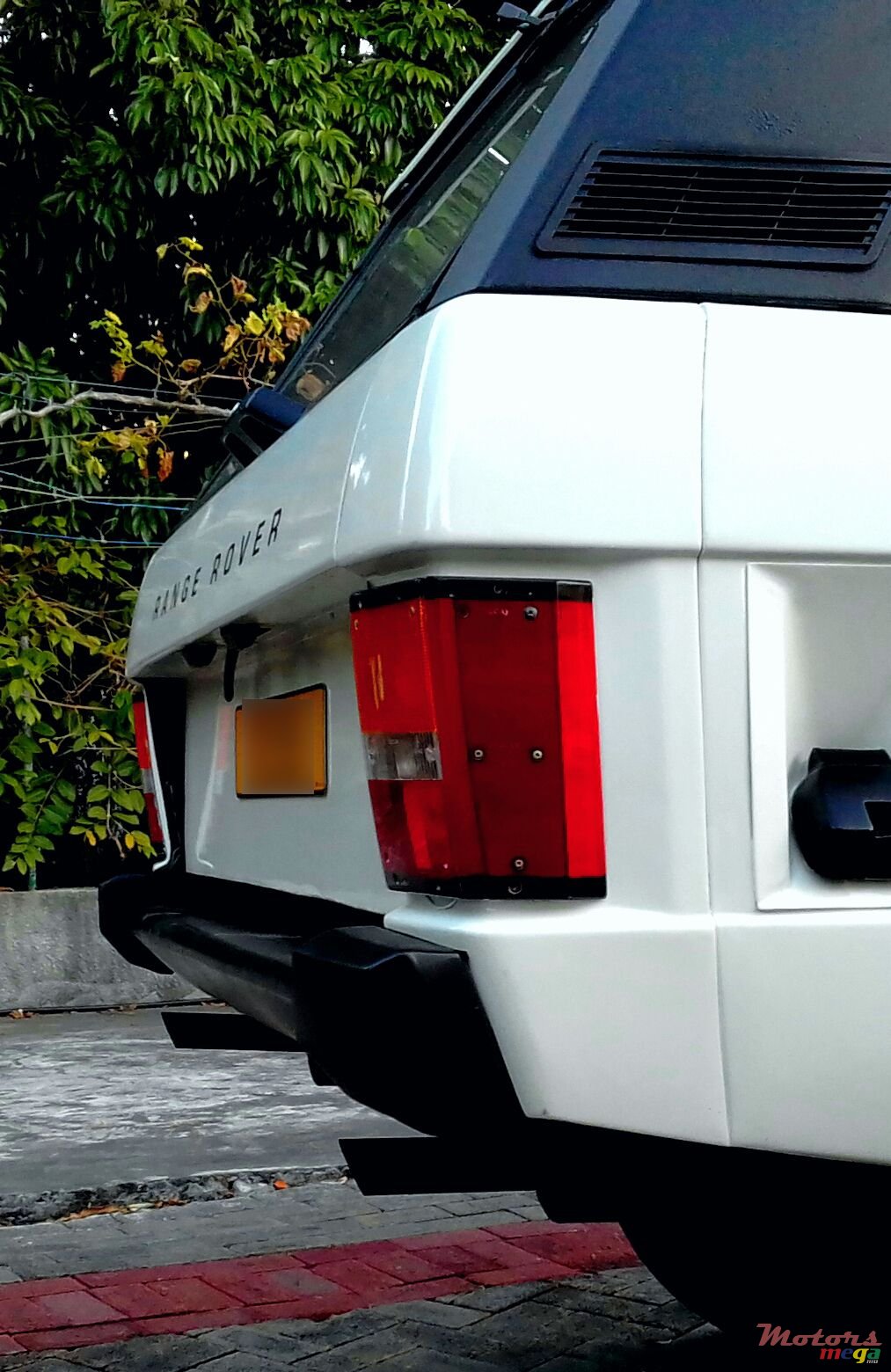 1993' Land Rover Range Rover Classic photo #3