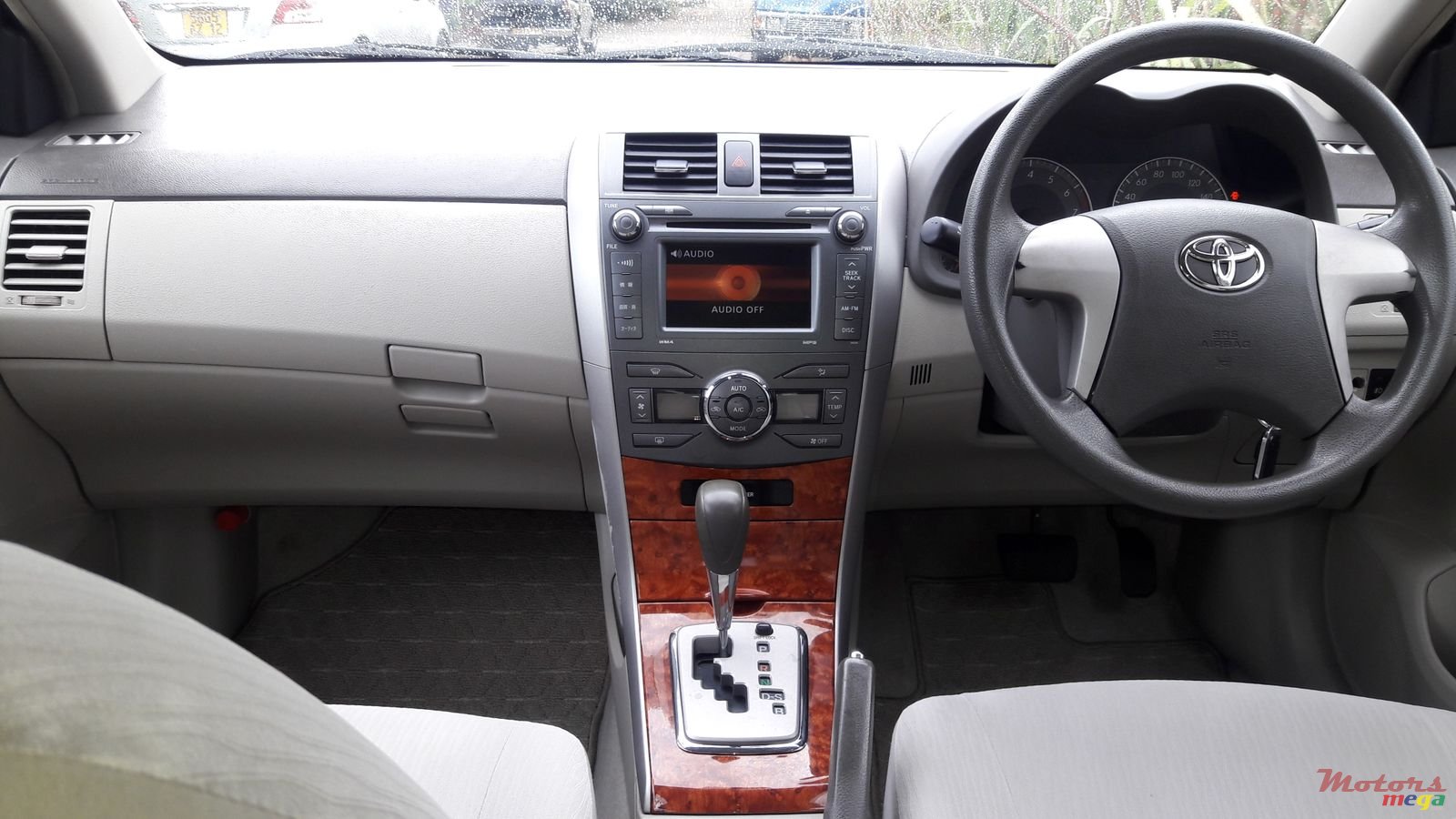 2008' Toyota Axio Limited edition photo #2