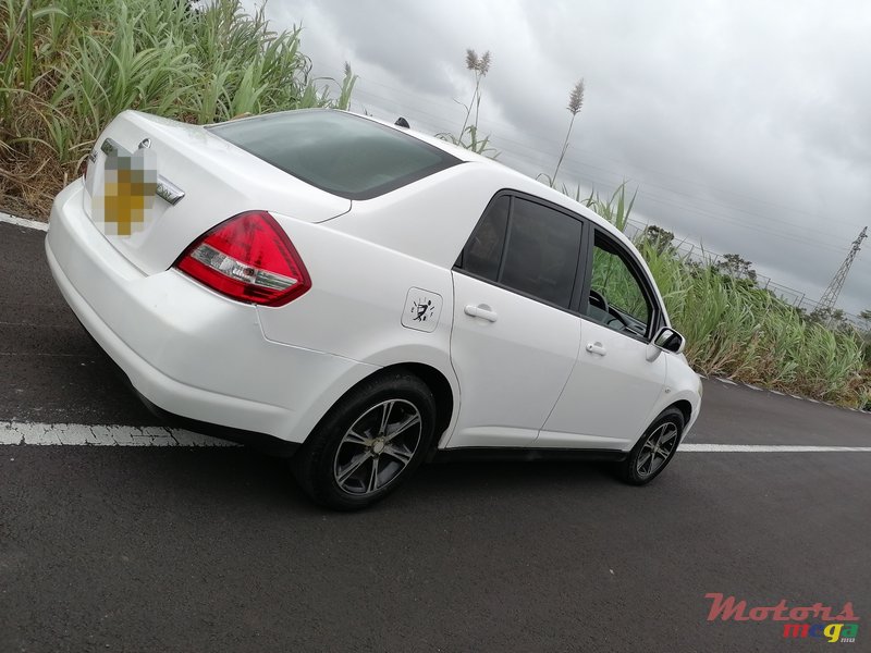 2007' Nissan Tiida photo #5