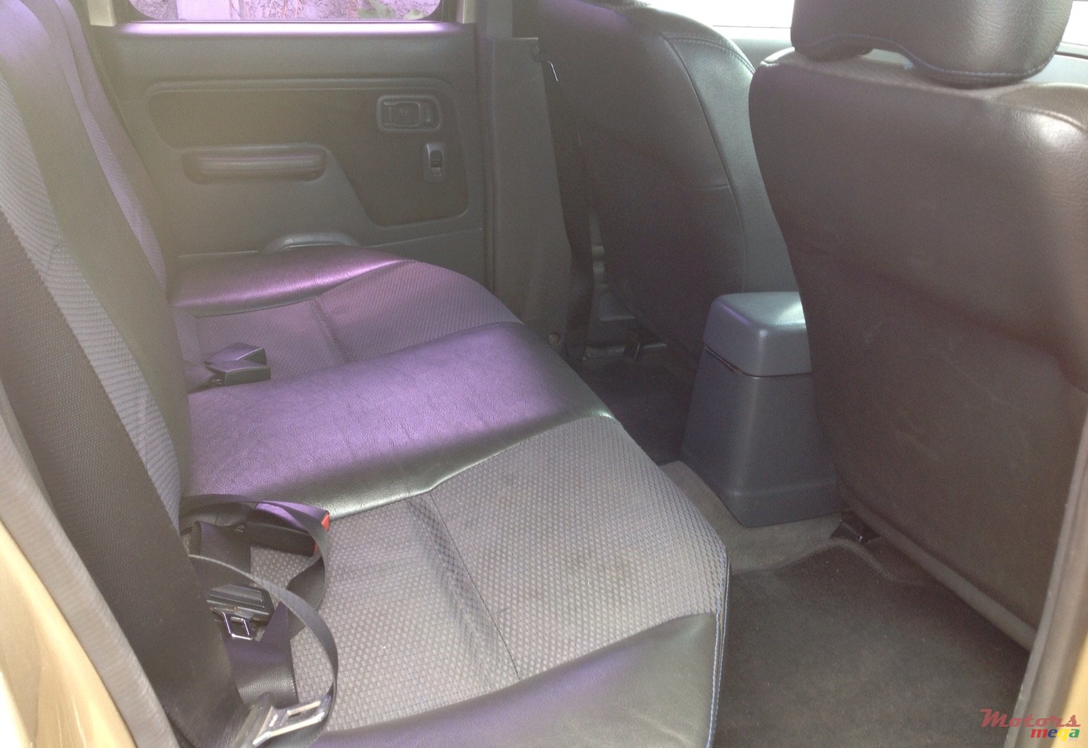 2009' Nissan photo #4