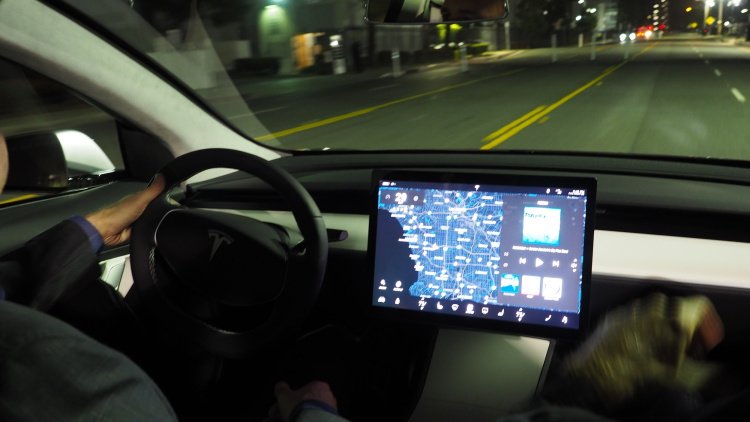 Tesla Model S Driver May Have Been Watching Harry Potter Before Deadly Autopilot Crash